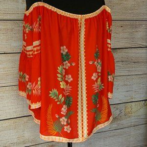 Flower & Feather Strapless Blouse w/ Bell Sleeve